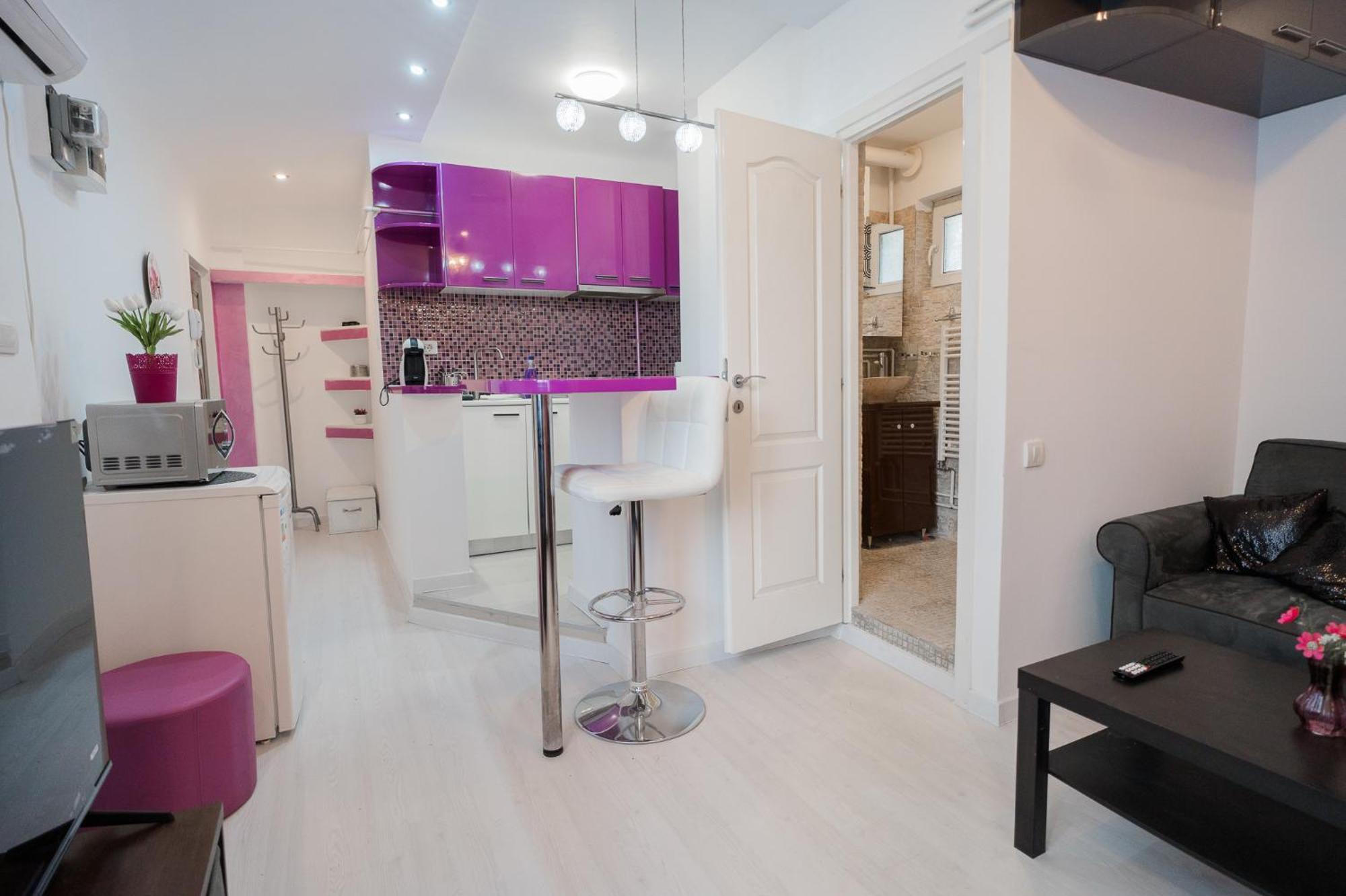 Ultra Central White & Lila Studio บูคาเรสต์ ภายนอก รูปภาพ