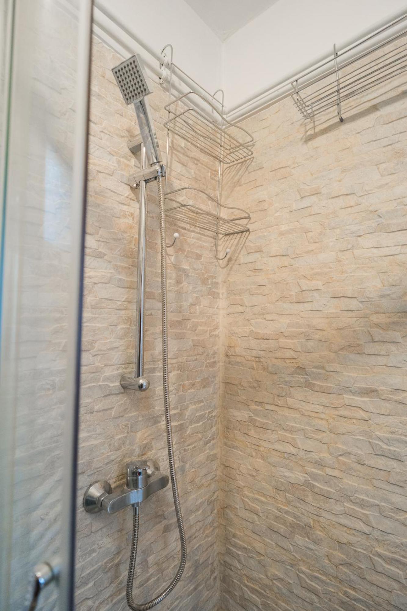 Ultra Central White & Lila Studio บูคาเรสต์ ภายนอก รูปภาพ